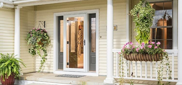 screen door installation in Banning